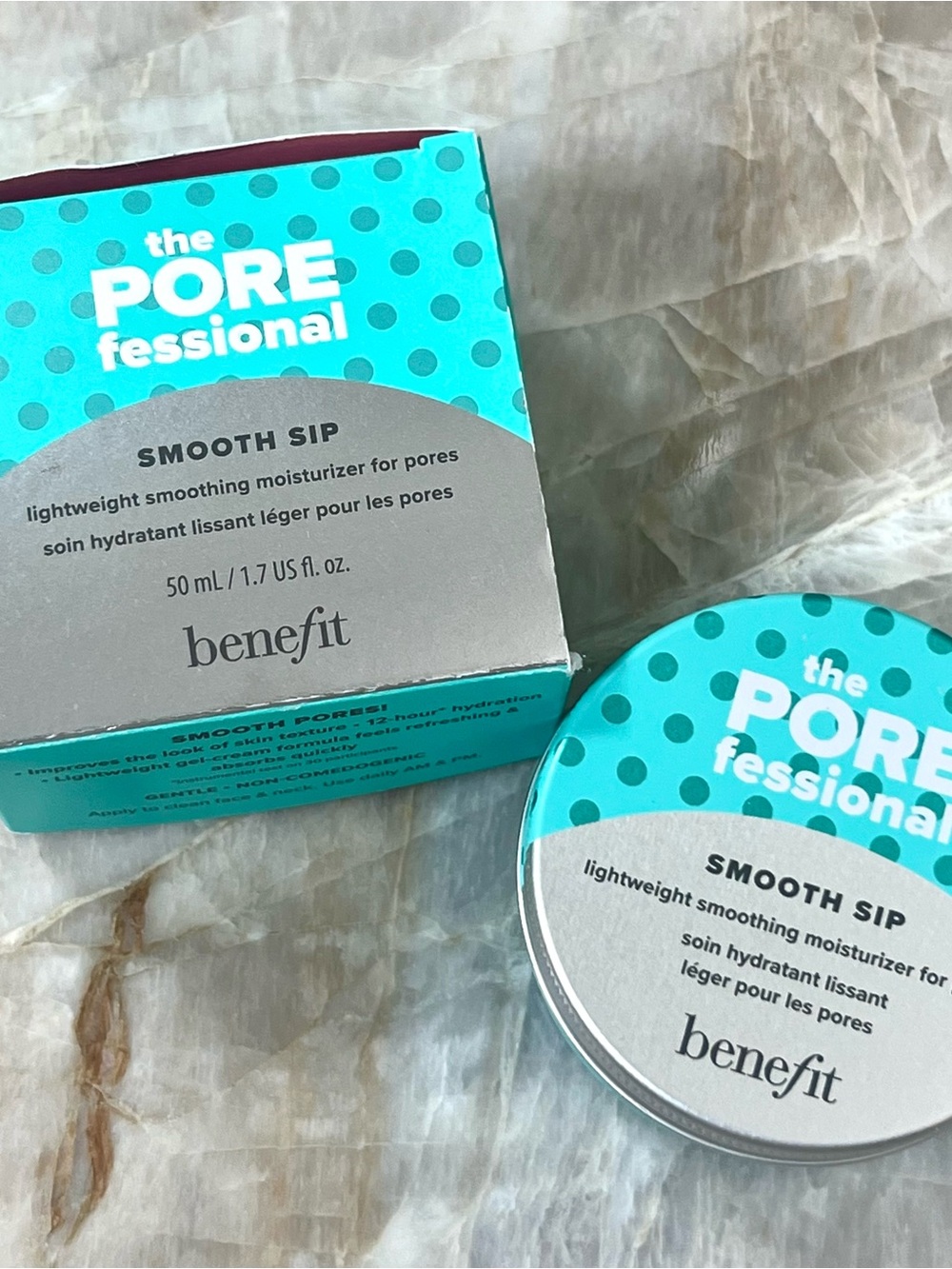 Benefit Cosmetics The POREfessional Smooth Sip Lightweight Gel-Cream Moisturizer